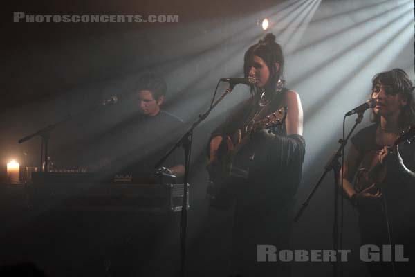 CHELSEA WOLFE - 2013-05-07 - PARIS - Point Ephemere - 